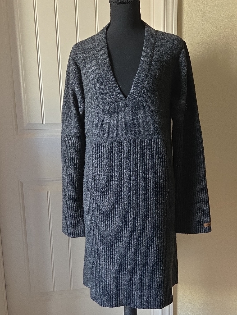 The North Face Charcoal Gray Sweater Dress, Alpaca Wool Blend, Peru, Size XL